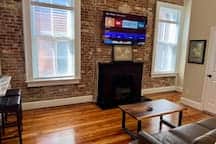 Historic Loft in Frankfort Entertainment District